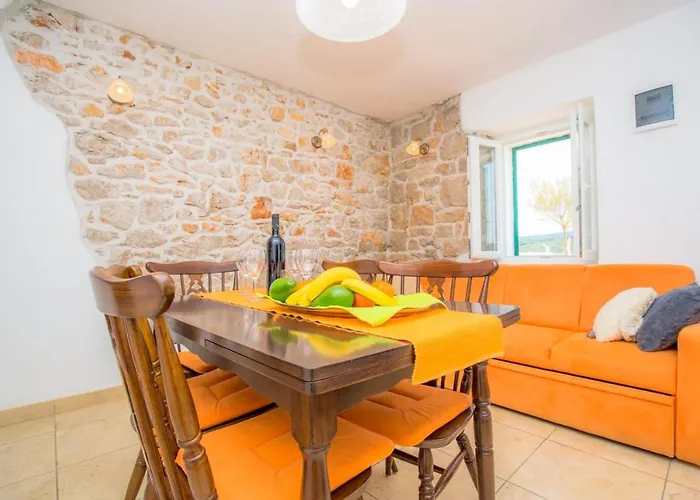 بيت للعطل Mall